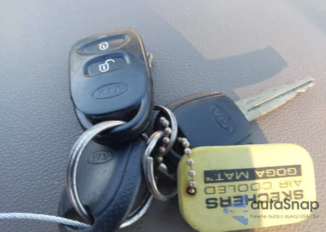 2006 Kia Sportage Ex V6/Lx V6 from USA, damaged, VIN KNDJF723467169361